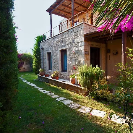 Kalimera Archanes Village 4*