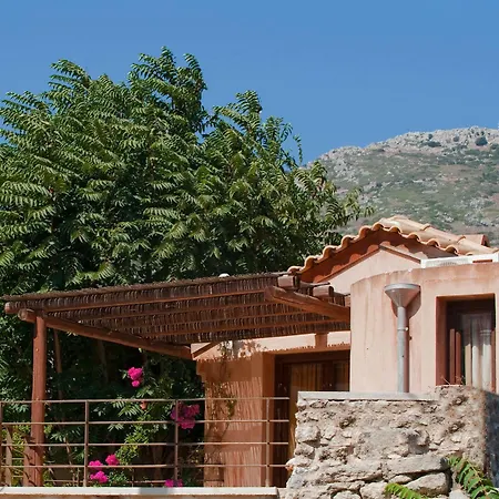 Ξενοδοχείο Kalimera Archanes Village 4*