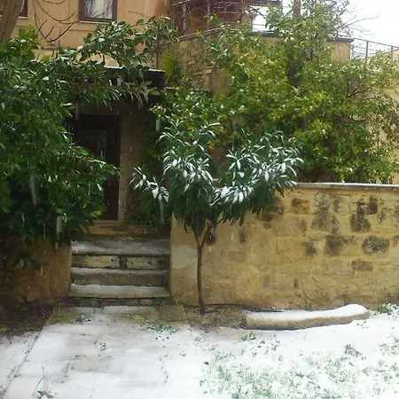 מלון Kalimera Archanes Village